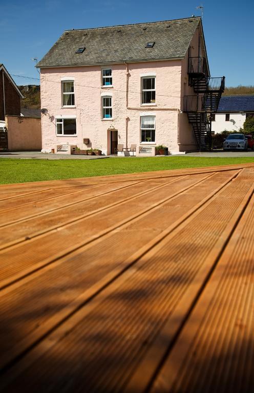 Maenllwyd Guest House Machynlleth Exterior photo